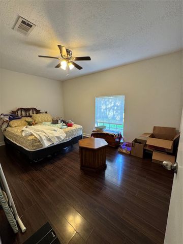 16607 Barcelona Drive, Friendswood, TX 77546