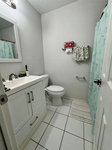 16607 Barcelona Drive, Friendswood, TX 77546