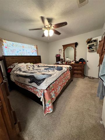 16607 Barcelona Drive, Friendswood, TX 77546