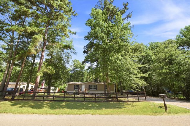 109 County Road 3793, Cleveland, TX 77328