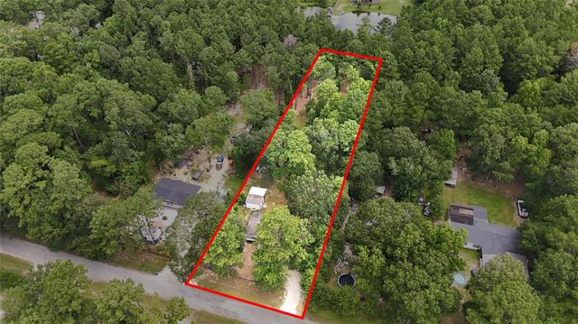 109 County Road 3793, Cleveland, TX 77328