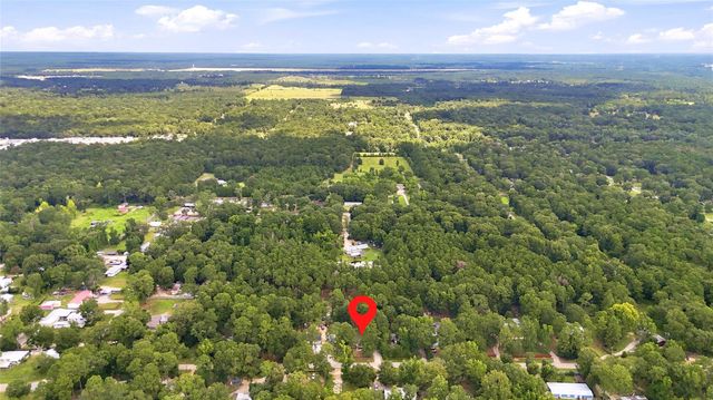 109 County Road 3793, Cleveland, TX 77328