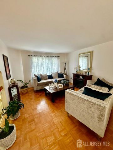 402 Holly Drive, Perth Amboy, NJ 08861