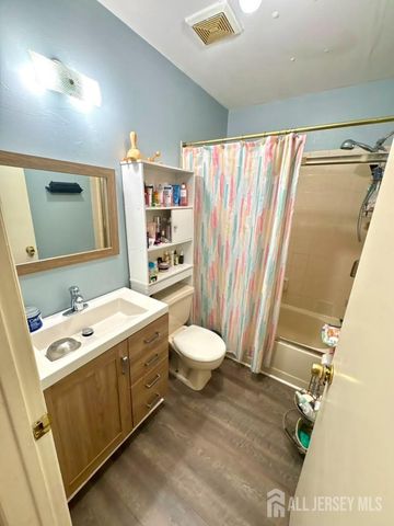 402 Holly Drive, Perth Amboy, NJ 08861