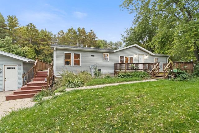 5688 S Bird Street, Sun Prairie, WI 53590