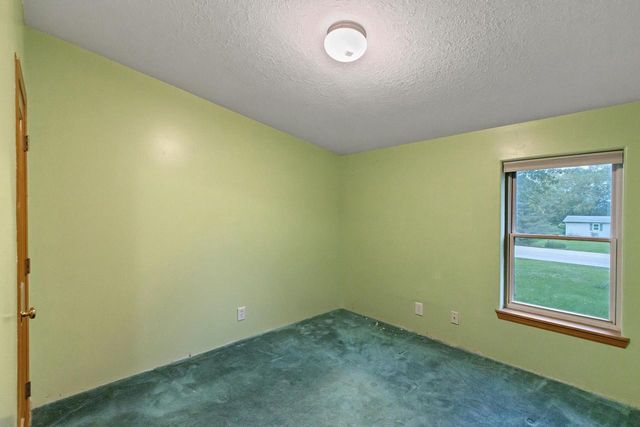 5688 S Bird Street, Sun Prairie, WI 53590