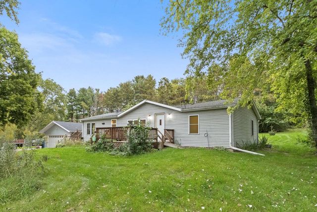 5688 S Bird Street, Sun Prairie, WI 53590