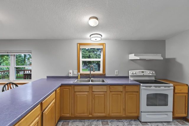 5688 S Bird Street, Sun Prairie, WI 53590