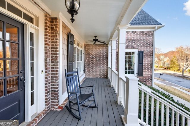 8023 Sleepy Lagoon Way, Flowery Branch, GA 30542