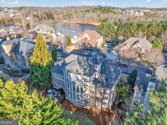 8023 Sleepy Lagoon Way, Flowery Branch, GA 30542