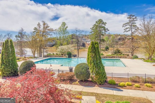 8023 Sleepy Lagoon Way, Flowery Branch, GA 30542