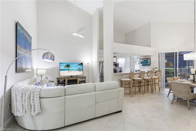 4870 W Boulevard CT 21, Naples, FL 34103