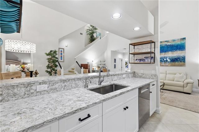 4870 W Boulevard CT 21, Naples, FL 34103