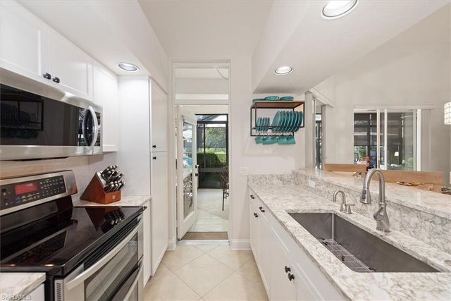 4870 W Boulevard CT 21, Naples, FL 34103