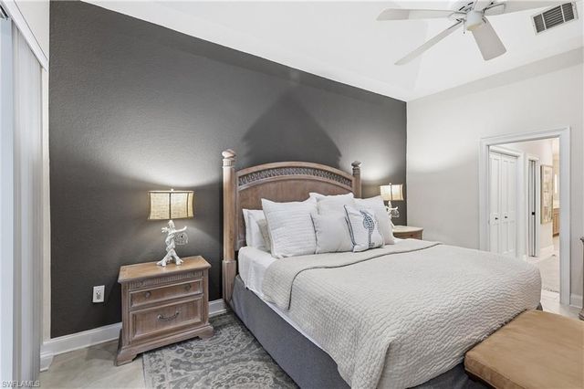 4870 W Boulevard CT 21, Naples, FL 34103