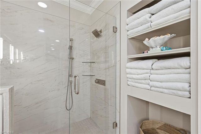 4870 W Boulevard CT 21, Naples, FL 34103