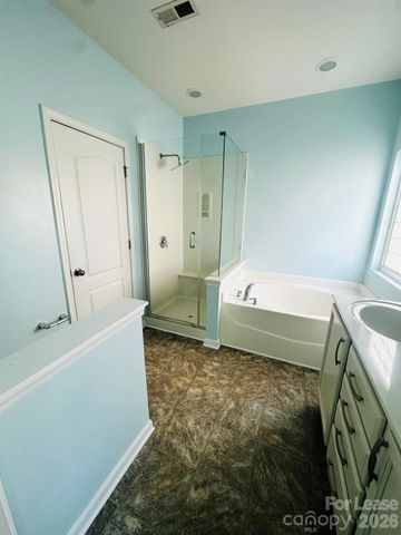 13823 Porter Creek Road, Charlotte, NC 28262