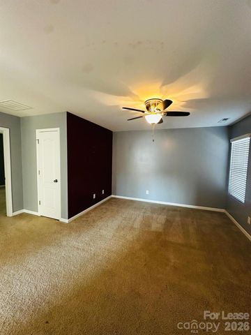 13823 Porter Creek Road, Charlotte, NC 28262