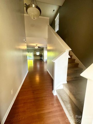 13823 Porter Creek Road, Charlotte, NC 28262