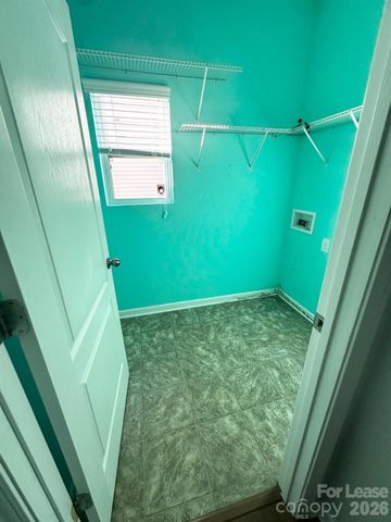 13823 Porter Creek Road, Charlotte, NC 28262