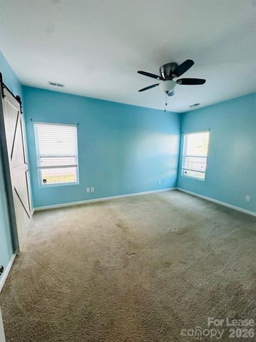 13823 Porter Creek Road, Charlotte, NC 28262