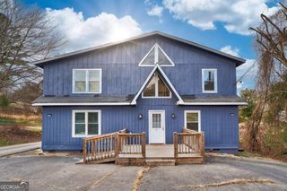 28 Weaver Street, Mccaysville, GA 30555