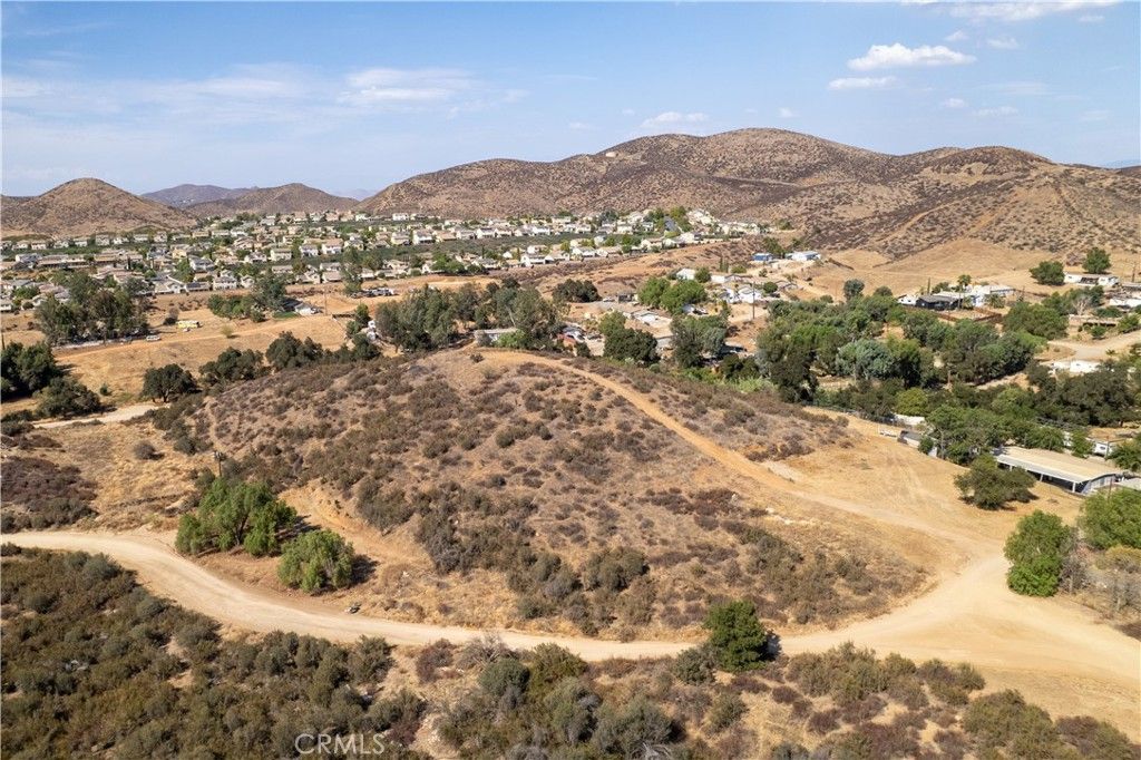0 YUCCA, Menifee, CA 92584 — photo 4