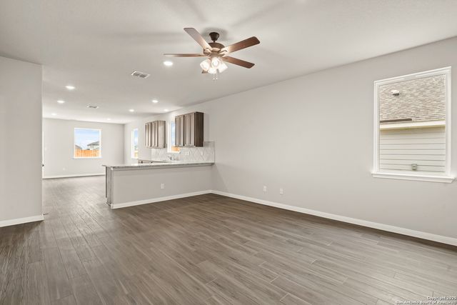 1209 Lauraine, Seguin, TX 78155