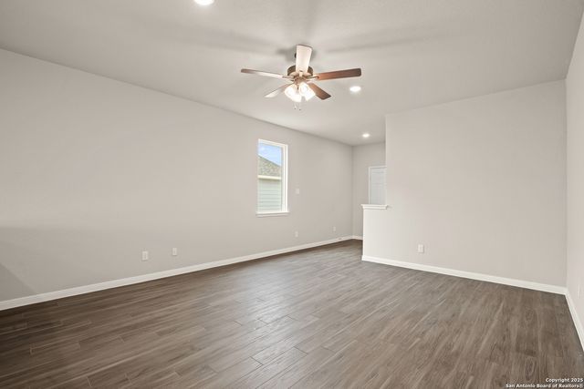 1209 Lauraine, Seguin, TX 78155