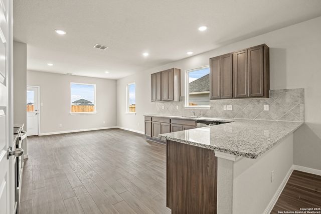 1209 Lauraine, Seguin, TX 78155