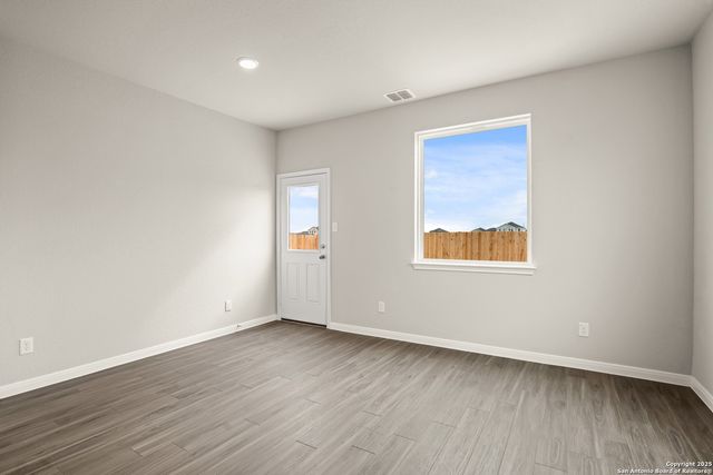 1209 Lauraine, Seguin, TX 78155