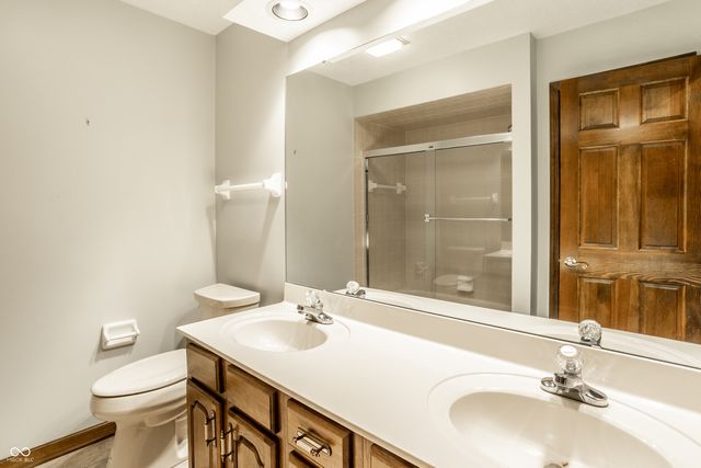 1850 Spruce Drive, Carmel, IN 46033
