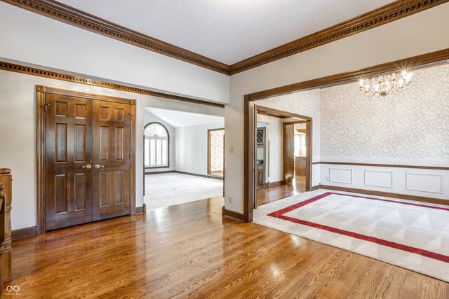 1850 Spruce Drive, Carmel, IN 46033