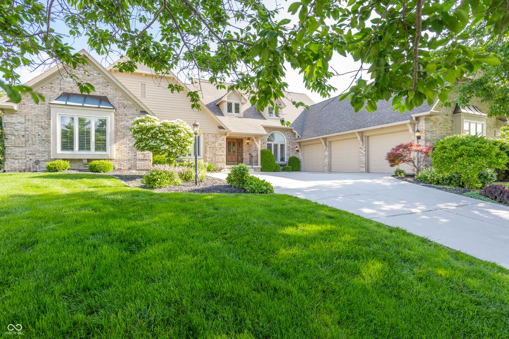 1850 Spruce Drive, Carmel, IN 46033