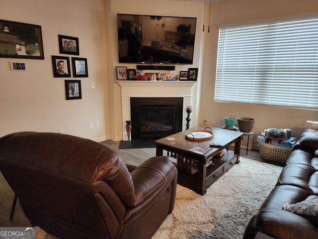 5425 Barberry Avenue, Oakwood, GA 30566