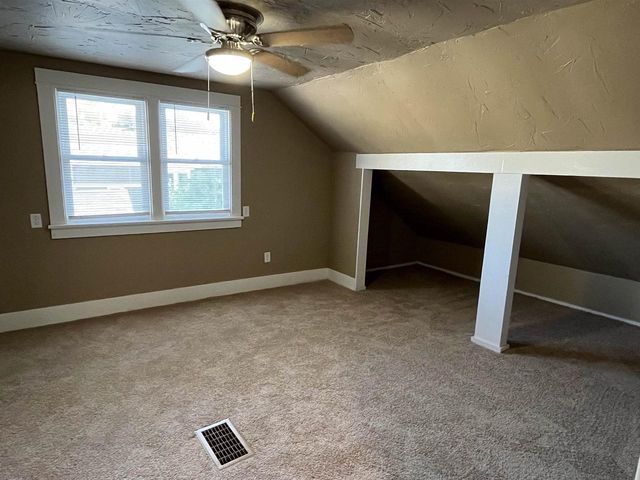 302 PINE STREET, Neenah, WI 54956