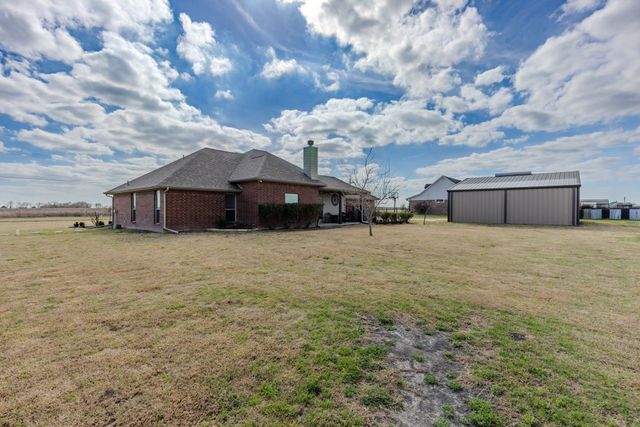 3658 County Road 2156, Caddo Mills, TX 75135