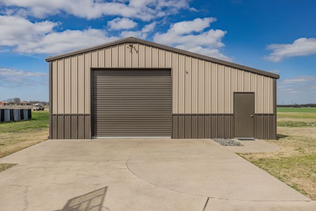 3658 County Road 2156, Caddo Mills, TX 75135