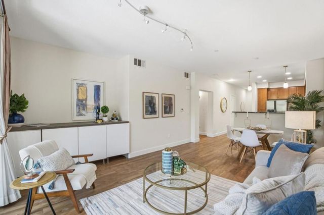 1388 Broadway 103, Millbrae, CA 94030