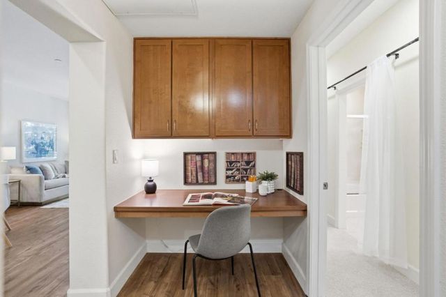 1388 Broadway 103, Millbrae, CA 94030