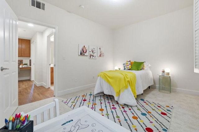1388 Broadway 103, Millbrae, CA 94030