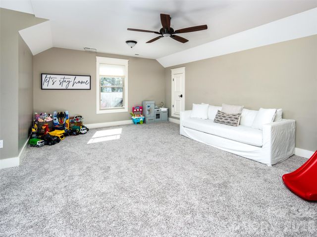 27 Slippery Rock Drive, Fletcher, NC 28732