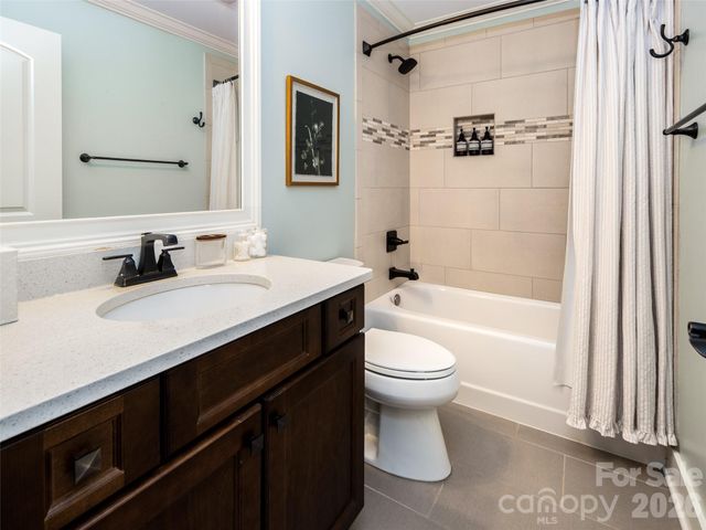 27 Slippery Rock Drive, Fletcher, NC 28732
