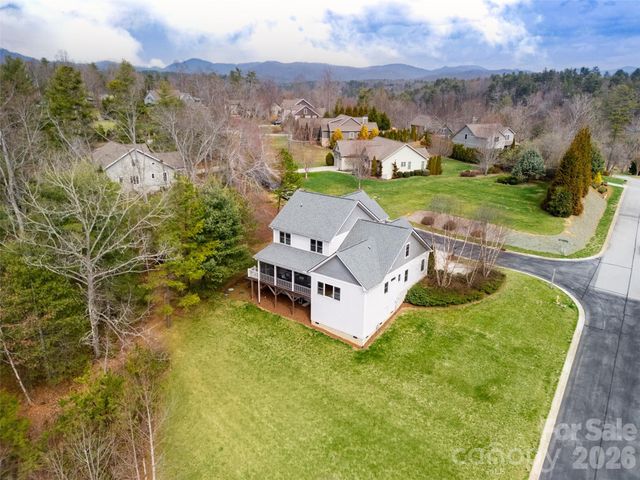 27 Slippery Rock Drive, Fletcher, NC 28732