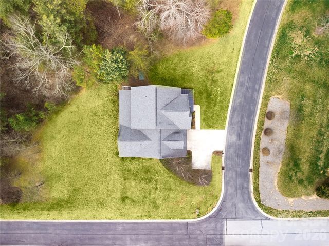27 Slippery Rock Drive, Fletcher, NC 28732