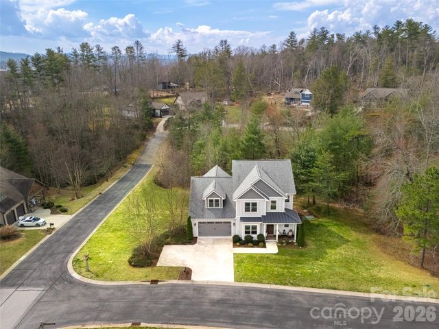 27 Slippery Rock Drive, Fletcher, NC 28732