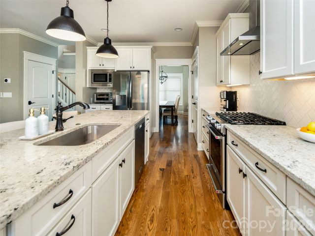 27 Slippery Rock Drive, Fletcher, NC 28732