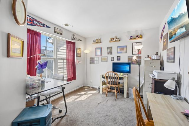626 N Triumph Court, Hainesville, IL 60073