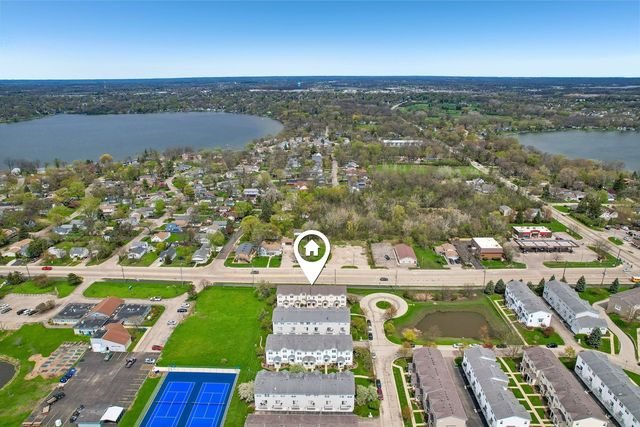 626 N Triumph Court, Hainesville, IL 60073