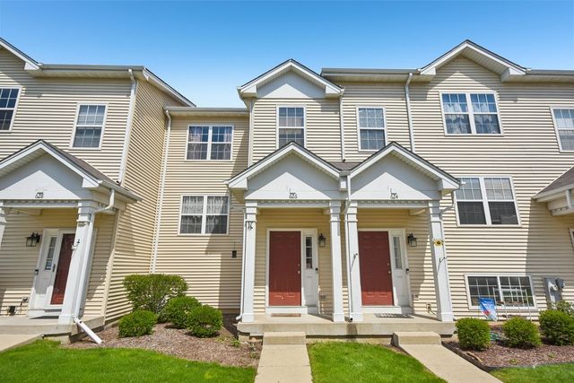 626 N Triumph Court, Hainesville, IL 60073